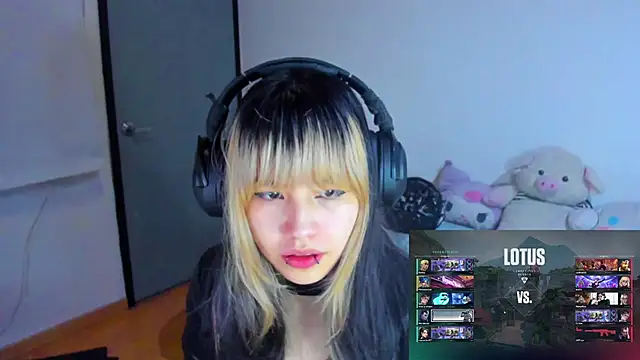 Akane-Mou online show from January 2025 08:30:02 AM