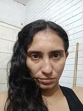 Snapshot of valeriaswang_Lucas chatting on January 2026 10:26:01 PM valeriaswang Lucas online show from January 2026 10:26:01 PM