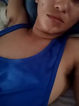 Snapshot of valeriaswang_Lucas chatting on May 2026 03:18:02 PM valeriaswang Lucas online show from May 2026 03:18:02 PM