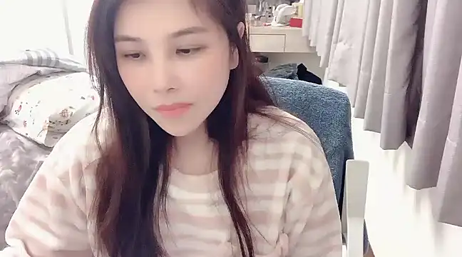 Snapshot of tw_yaya chatting on January 2025 07:37:02 AM tw yaya online show from January 2025 07:37:02 AM