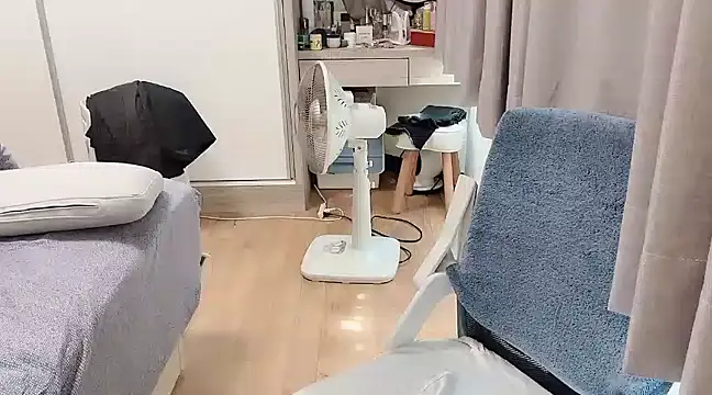 Snapshot of tw_yaya chatting on March 2025 03:13:01 AM tw yaya online show from March 2025 03:13:01 AM