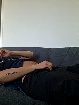 cuci45 online show from April 2026 05:03:02 PM