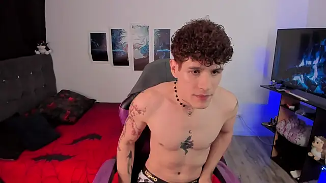 Snapshot of andybxby chatting on July 2026 01:03:01 AM andybxby online show from July 2026 01:03:01 AM