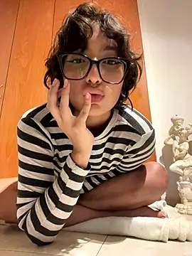 aurora xoxo online show from September 2025 02:56:02 AM