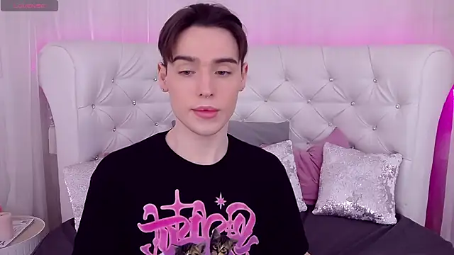 RobbyCharming online show from March 2025 01:54:01 AM