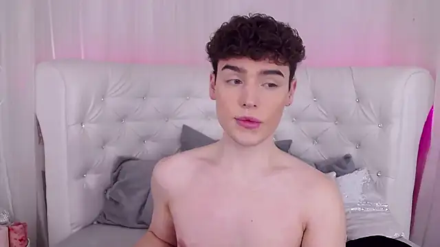 RobbyCharming online show from October 2025 03:42:02 AM