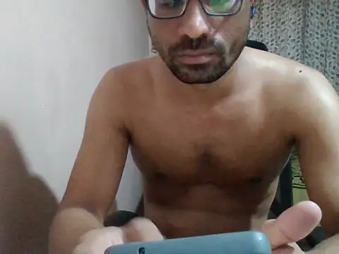 sexx4 online show from June 2026 03:00:01 PM