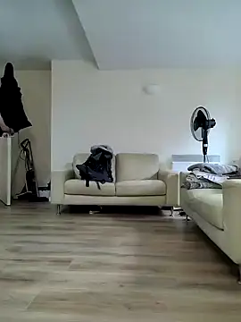 Snapshot of uk-bobbie-uk chatting on December 2024 11:39:02 AM uk-bobbie-uk online show from December 2024 11:39:02 AM