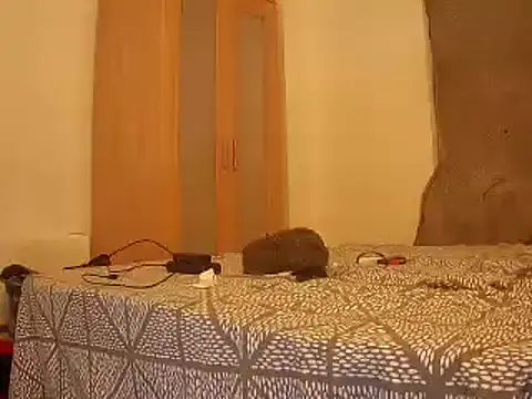 Snapshot of uk-bobbie-uk chatting on January 2025 05:47:02 PM uk-bobbie-uk online show from January 2025 05:47:02 PM