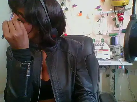 Snapshot of Anaconda2350 chatting on February 2026 11:59:01 AM Anaconda2350 online show from February 2026 11:59:01 AM