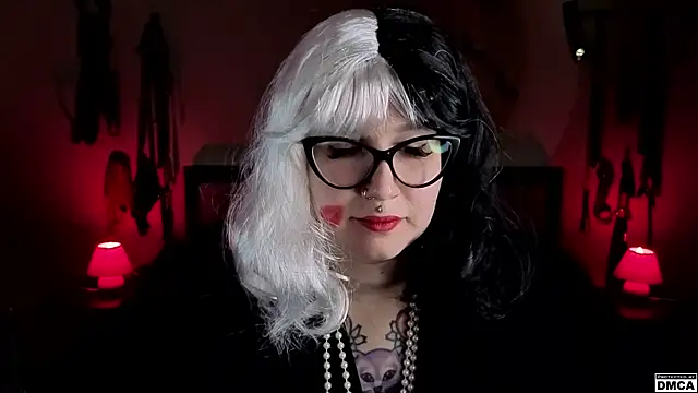 Amanita  Pantherina online show from November 2025 03:58:02 PM