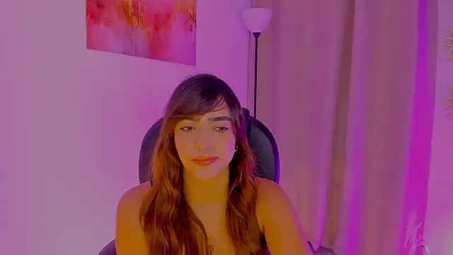 Snapshot of MariamRivera_ chatting on February 2026 12:27:02 AM MariamRivera online show from February 2026 12:27:02 AM