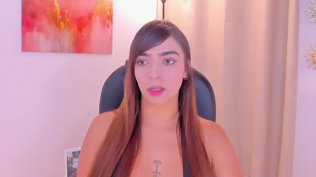 Snapshot of MariamRivera_ chatting on March 2026 12:49:02 AM MariamRivera online show from March 2026 12:49:02 AM