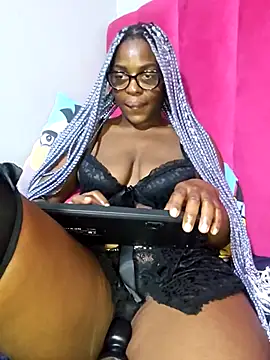 Snapshot of Shaniko89 chatting on April 2026 08:31:01 PM Shaniko89 online show from April 2026 08:31:01 PM