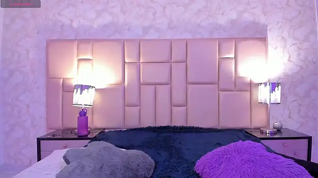 Snapshot of Darnellqueen chatting on December 2024 02:34:02 AM Darnellqueen online show from December 2024 02:34:02 AM