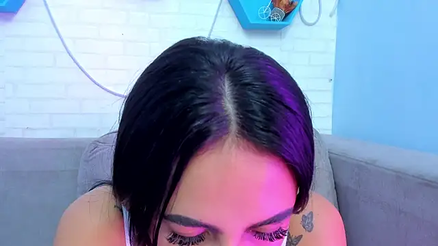 Helenn monroy1 online show from February 2025 11:09:02 AM