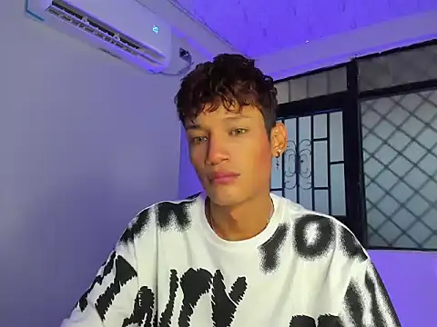 nicky moo online show from March 2025 02:29:01 PM