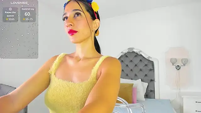 Valentina Ross  online show from July 2026 11:58:02 AM