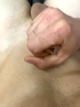 Snapshot of Pascutt chatting on September 2025 09:05:02 PM Pascutt online show from September 2025 09:05:02 PM