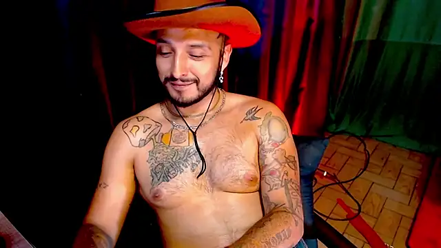 Snapshot of KenllyH chatting on February 2025 01:49:02 AM KenllyH online show from February 2025 01:49:02 AM