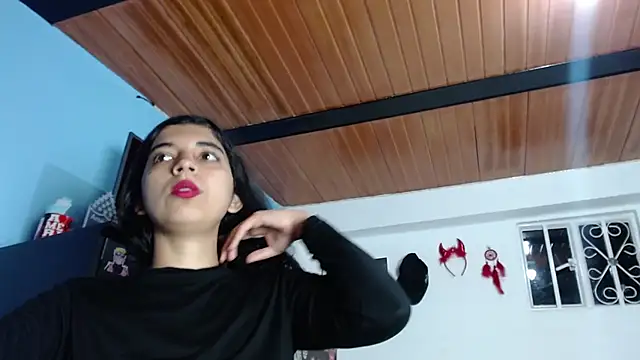 Snapshot of Nasty_019 chatting on January 2026 11:52:01 PM Nasty 019 online show from January 2026 11:52:01 PM