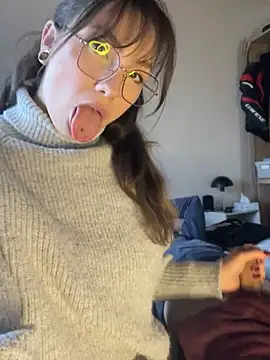 TalullaX online show from December 2024 12:16:01 PM