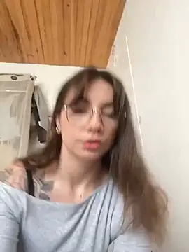 TalullaX online show from February 2025 10:54:02 AM