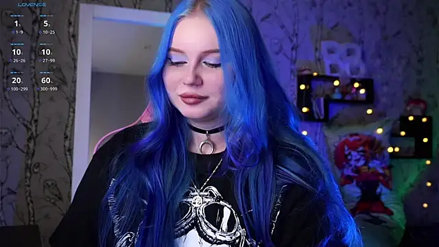 Snapshot of Moon_Valkyrie chatting on December 2024 11:12:02 AM Moon Valkyrie online show from December 2024 11:12:02 AM