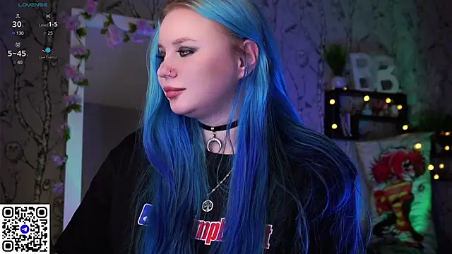 Snapshot of Moon_Valkyrie chatting on February 2025 11:44:02 AM Moon Valkyrie online show from February 2025 11:44:02 AM