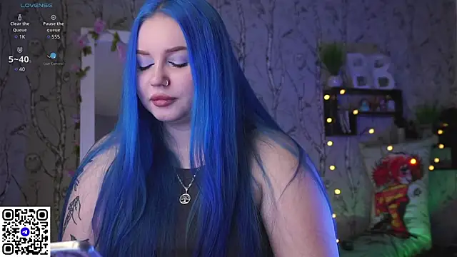 Snapshot of Moon_Valkyrie chatting on March 2025 09:14:01 AM Moon Valkyrie online show from March 2025 09:14:01 AM