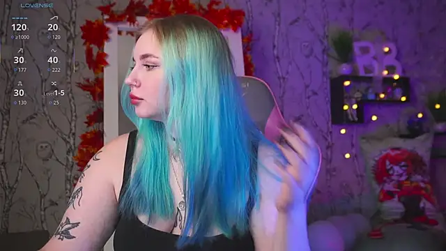 Snapshot of Moon_Valkyrie chatting on September 2025 09:11:02 AM Moon Valkyrie online show from September 2025 09:11:02 AM