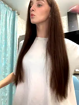 Silver rains online show from September 2025 08:20:02 PM