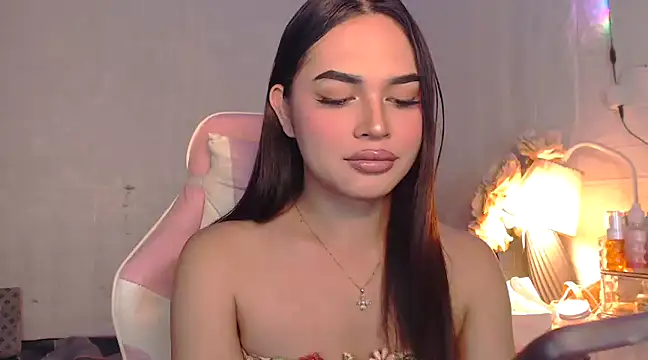 Ashely Lewis online show from February 2025 12:06:02 PM