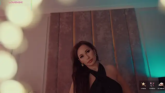 Snapshot of MilaDYstarlight chatting on October 2025 06:48:01 PM MilaDYstarlight online show from October 2025 06:48:01 PM