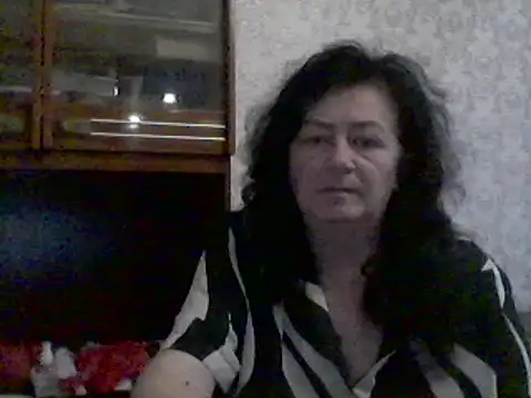 GypsiQueen2 online show from March 2025 01:54:01 PM
