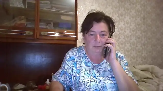 GypsiQueen2 online show from September 2025 07:13:02 PM