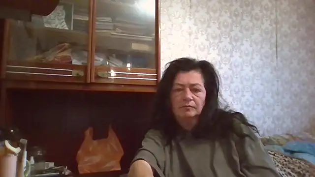 GypsiQueen2 online show from November 2025 05:35:01 AM