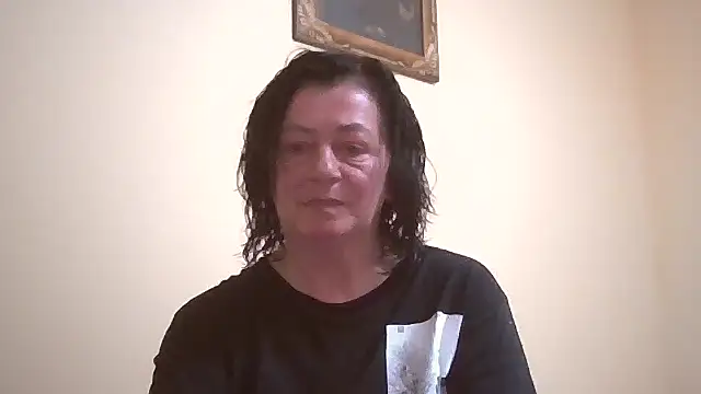 GypsiQueen2 online show from April 2026 06:14:02 PM
