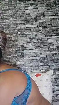 Xindias fantasyX online show from November 2025 04:40:01 PM