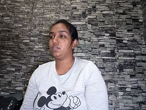 Xindias fantasyX online show from April 2026 06:25:01 PM