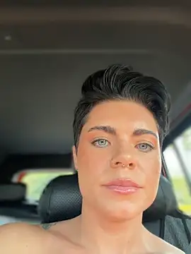 LukeLouHarvey online show from February 2026 04:10:02 AM