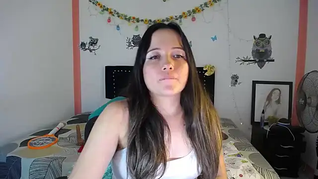 naughty girl 4u online show from March 2025 07:49:02 PM