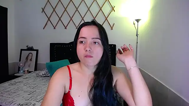 naughty girl 4u online show from September 2025 01:38:01 PM