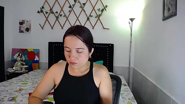 Snapshot of naughty_girl_4u chatting on June 2026 09:38:02 PM naughty girl 4u online show from June 2026 09:38:02 PM