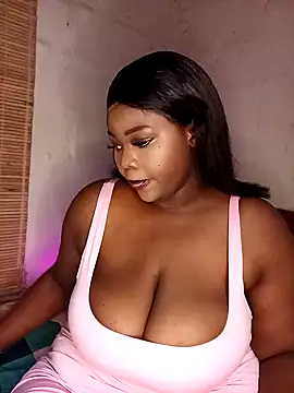 Snapshot of Aaaliyah445 chatting on February 2025 07:34:01 PM Aaaliyah445 online show from February 2025 07:34:01 PM