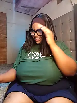 Snapshot of Aaaliyah445 chatting on October 2025 07:57:02 PM Aaaliyah445 online show from October 2025 07:57:02 PM