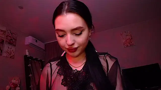   Malika   online show from January 2026 07:11:01 PM