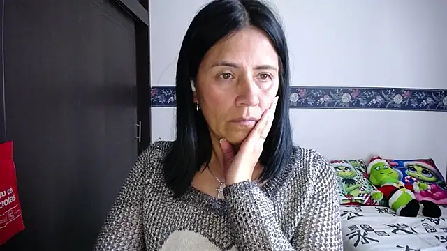 sharoon cheerry online show from November 2025 12:48:02 PM