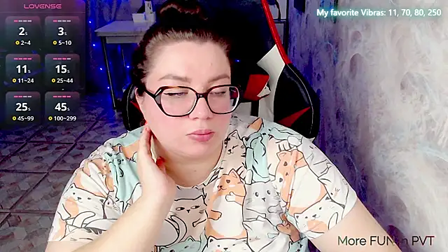 Snapshot of alexa_sweetyy chatting on June 2026 09:00:02 AM alexa sweetyy online show from June 2026 09:00:02 AM