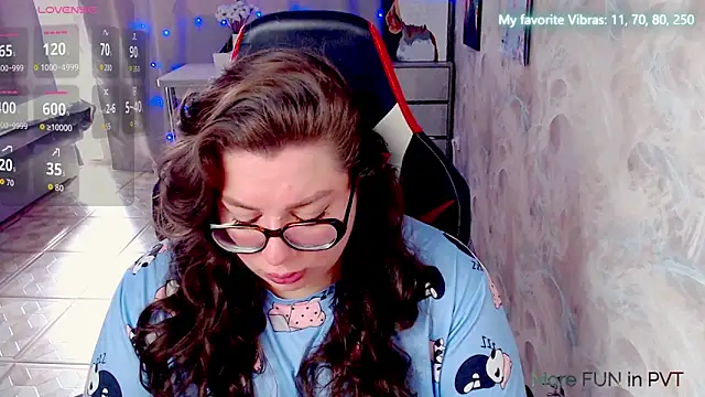 Snapshot of alexa_sweetyy chatting on June 2026 07:03:02 AM alexa sweetyy online show from June 2026 07:03:02 AM